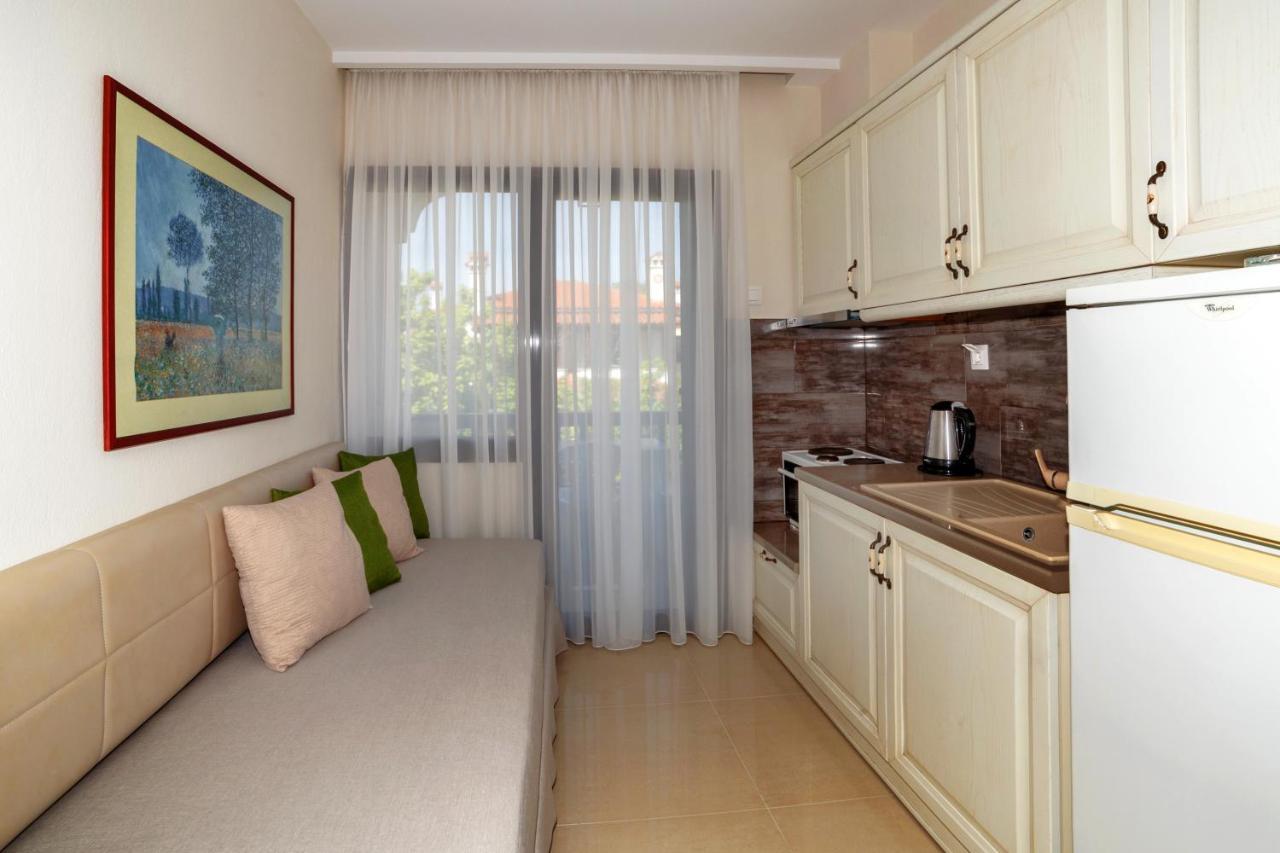 Apartments Kassandrinos-Maria Nikiti  Extérieur photo